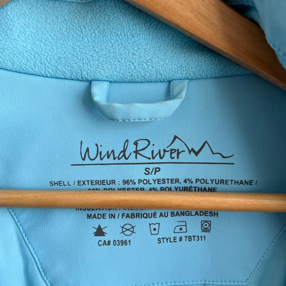 Wind River Jacket - image 3